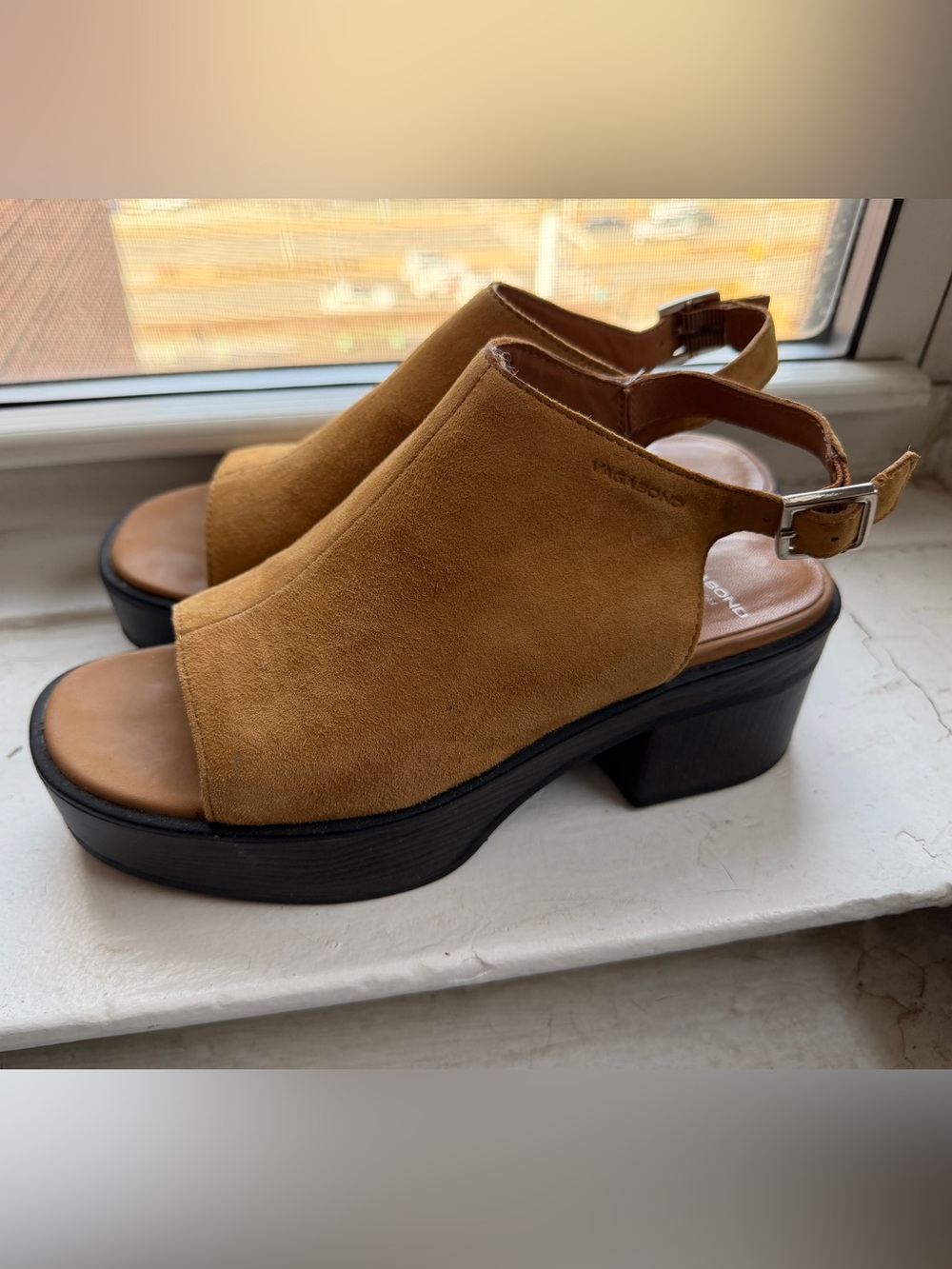 Vagabond Noor Tan Suede Platform Slingback Sandals